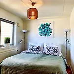 Floor Center Flat With Free Parking דירה אוסלו